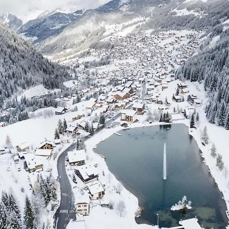 With Private Garage In * Châtel